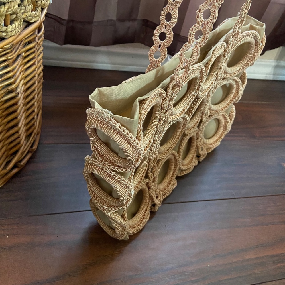 BOHO Beachy Shoulder Bag Tote Circles Rings All Over, Woven Cream Tan